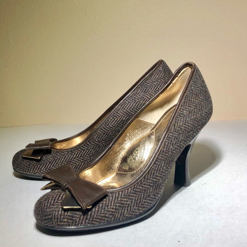 Sofft Chevron Design Brown Heels Size 10